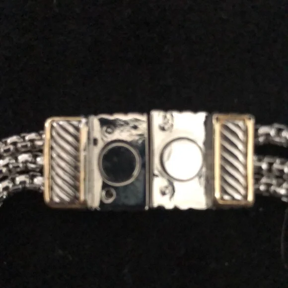 - Bracelet - Picture 5 of 8